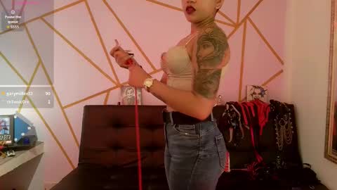 isabela online show from October 29, 2025, 11:17 pm