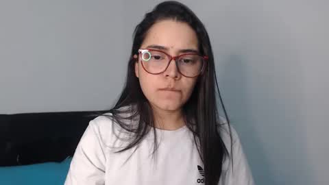 Emma online show from March 7, 2025, 3:08 am