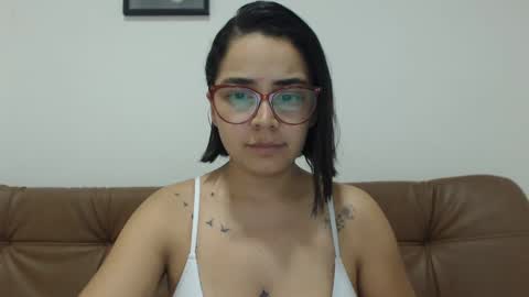 Emma online show from September 23, 2025, 3:20 am