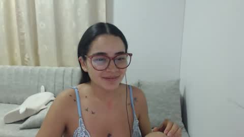 Emma online show from March 19, 2026, 3:21 am