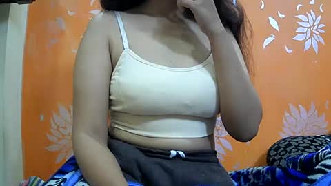 ishika_singh_ online show from February 7, 2025, 2:50 am