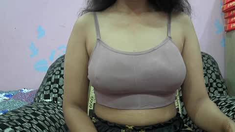 Snapshot of ishika_singh_ chatting on July 30, 2026, 2:54 am ishika_singh_ online show from July 30, 2026, 2:54 am