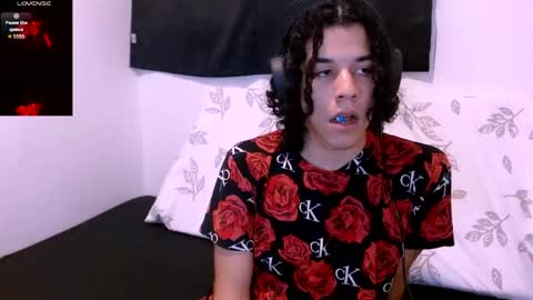 Isidro online show from May 26, 2026, 2:07 am