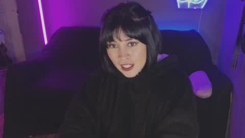 Snapshot of isis_diosa chatting on February 1, 2025, 11:10 am Ana Maria online show from February 1, 2025, 11:10 am