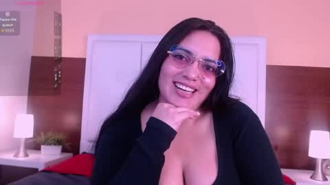 Isis online show from April 17, 2026, 4:04 am