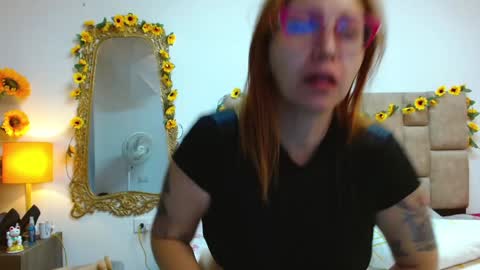 isisduzan online show from December 31, 2024, 5:33 am