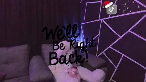 Snapshot of isiss_goddess chatting on December 13, 2024, 10:45 pm Isis Independent model online show from December 13, 2024, 10:45 pm