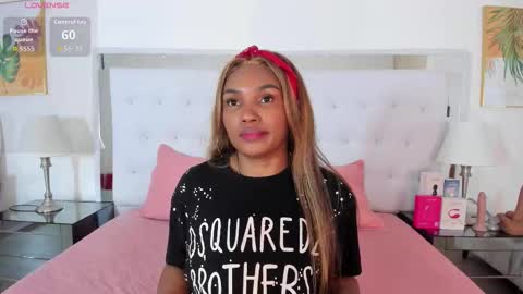 Snapshot of isla_scott chatting on March 12, 2026, 11:38 am Vanessa online show from March 12, 2026, 11:38 am