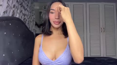 isla online show from July 10, 2026, 2:16 am