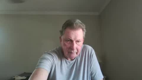 Snapshot of island625103 chatting on July 12, 2026, 8:00 pm island625103 online show from July 12, 2026, 8:00 pm