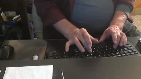 Snapshot of islandduke chatting on October 25, 2025, 5:08 pm Duke online show from October 25, 2025, 5:08 pm