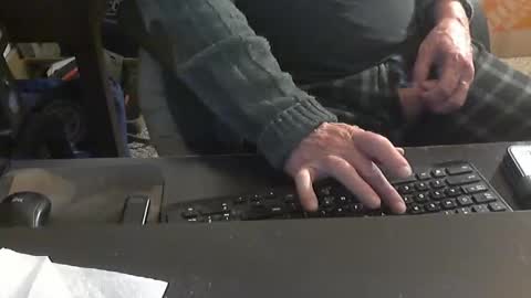 Snapshot of islandduke chatting on November 1, 2025, 9:22 am Duke online show from November 1, 2025, 9:22 am