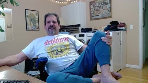 Jim online show from January 21, 2025, 9:25 pm