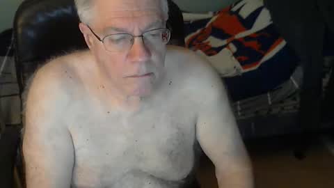 Snapshot of islesman22 chatting on February 19, 2026, 10:11 am islesman22 online show from February 19, 2026, 10:11 am