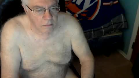 islesman22 online show from June 16, 2026, 9:34 am