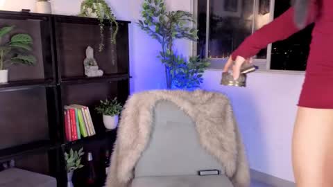 Snapshot of isnotforeveryone chatting on February 14, 2026, 1:57 am Julyane online show from February 14, 2026, 1:57 am