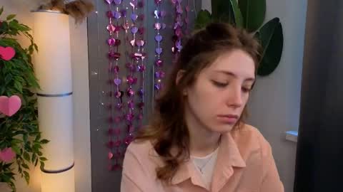 Emilia online show from February 28, 2026, 6:03 am