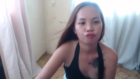 Snapshot of isolde_vayne chatting on October 15, 2025, 6:46 am isolde_vayne online show from October 15, 2025, 6:46 am