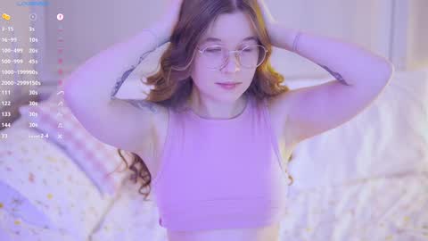 Snapshot of isoull chatting on December 7, 2024, 10:28 pm Im Lis - online show from December 7, 2024, 10:28 pm