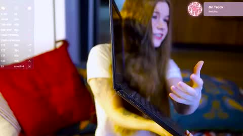 Snapshot of isoull chatting on September 12, 2025, 7:03 pm Im Lis - online show from September 12, 2025, 7:03 pm