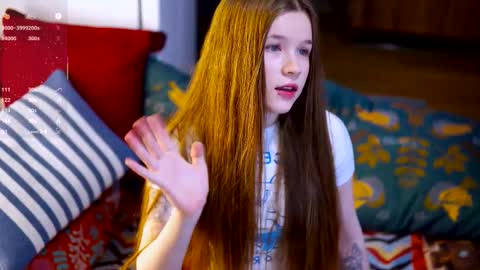 Snapshot of isoull chatting on November 8, 2025, 5:23 pm Im Lis - online show from November 8, 2025, 5:23 pm