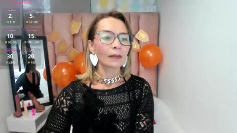 ISSA MILF online show from March 24, 2026, 2:11 pm