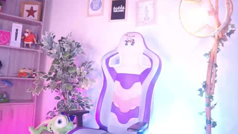 ISSA  online show from February 17, 2026, 12:45 pm