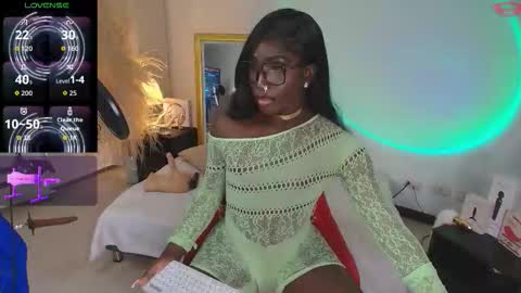 Iseey online show from September 24, 2025, 6:50 am