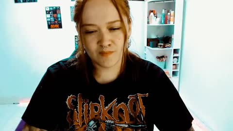 Yiz online show from December 28, 2024, 4:08 am