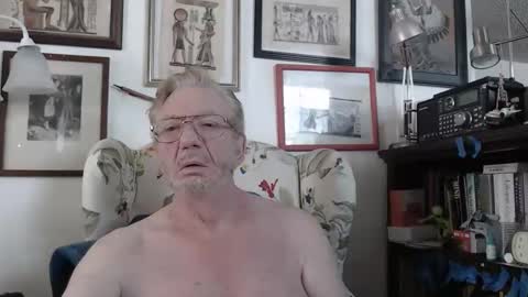 Snapshot of isubmissiveslut chatting on March 24, 2026, 7:08 pm ImYourBitch online show from March 24, 2026, 7:08 pm