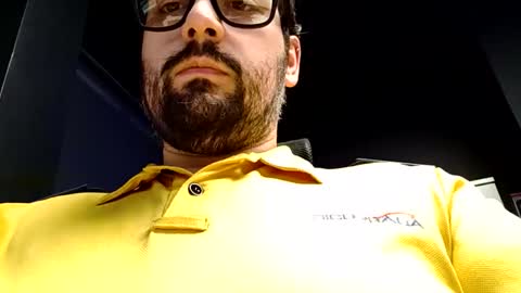 italianbigboy93 online show from October 5, 2025, 6:50 pm