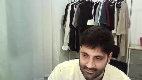 italianboybcn online show from January 13, 2026, 6:46 pm