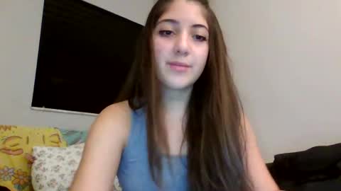 ItalianKitty online show from September 25, 2025, 10:02 pm