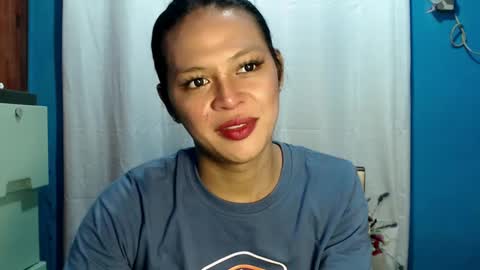 Snapshot of its_asiandave chatting on February 17, 2025, 8:52 am DAVE online show from February 17, 2025, 8:52 am