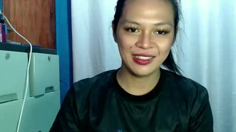 Snapshot of its_asiandave chatting on February 22, 2025, 10:40 am DAVE online show from February 22, 2025, 10:40 am