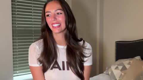 BondageYogaPrincess online show from October 3, 2025, 8:11 am