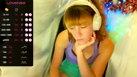 Lily online show from December 29, 2024, 3:44 am