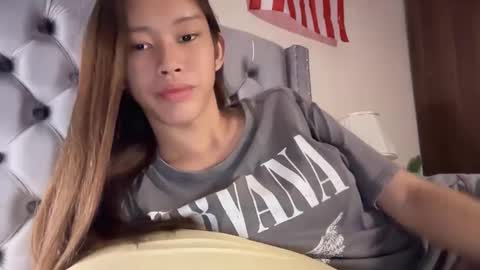 Cora online show from September 25, 2025, 4:27 am