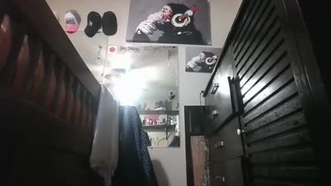 Snapshot of itsdannibaby chatting on May 31, 2026, 7:37 pm itsdannibaby online show from May 31, 2026, 7:37 pm
