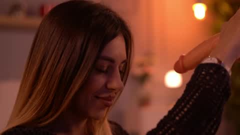 itsivylicious online show from April 15, 2026, 7:58 pm