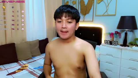 Snapshot of itsme_berniexx chatting on January 11, 2025, 7:17 am ask me online show from January 11, 2025, 7:17 am