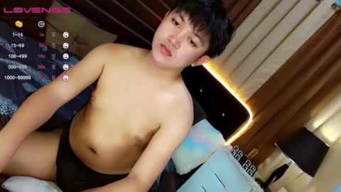 Snapshot of itsme_berniexx chatting on February 22, 2025, 4:07 am ask me online show from February 22, 2025, 4:07 am