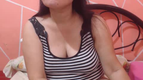 Snapshot of itsme_kitty chatting on July 24, 2026, 12:52 am Kitty online show from July 24, 2026, 12:52 am