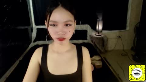 itsme_liza online show from November 14, 2025, 1:21 pm