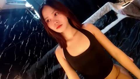 itsme_liza online show from November 20, 2025, 6:40 pm