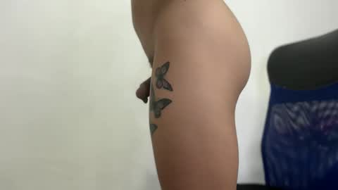 Snapshot of itsme_urboy chatting on May 28, 2026, 11:35 pm itsme_urboy online show from May 28, 2026, 11:35 pm