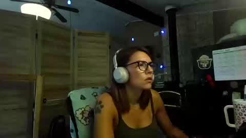 ItsMeSophie X online show from September 17, 2025, 3:57 pm