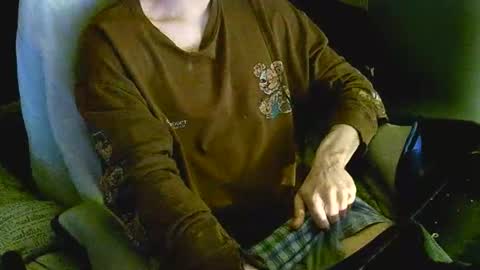 Snapshot of itsnotliam834 chatting on December 3, 2024, 3:30 am itsnotliam834 online show from December 3, 2024, 3:30 am