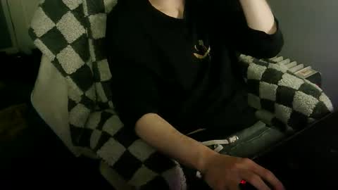 Snapshot of itsnotliam834 chatting on October 19, 2025, 2:12 am itsnotliam834 online show from October 19, 2025, 2:12 am