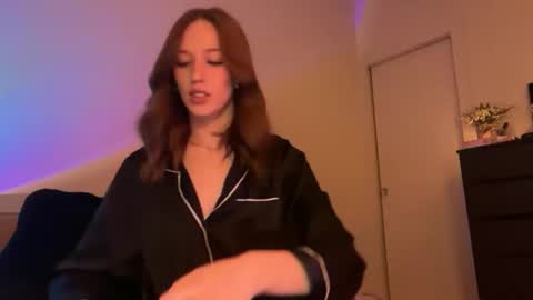 Snapshot of itssheababy chatting on December 21, 2025, 2:08 am Shea online show from December 21, 2025, 2:08 am